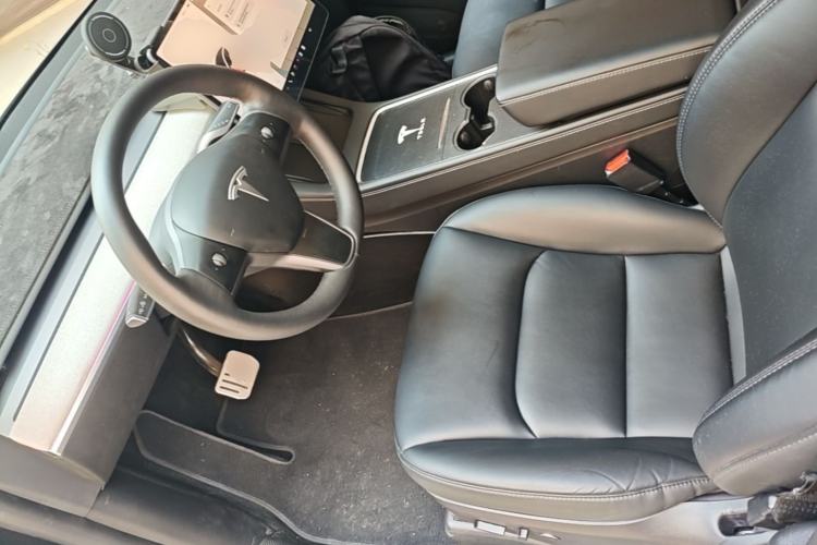 Used Tesla Model Y 2024 Rear-Wheel-Drive Version Driver Seat