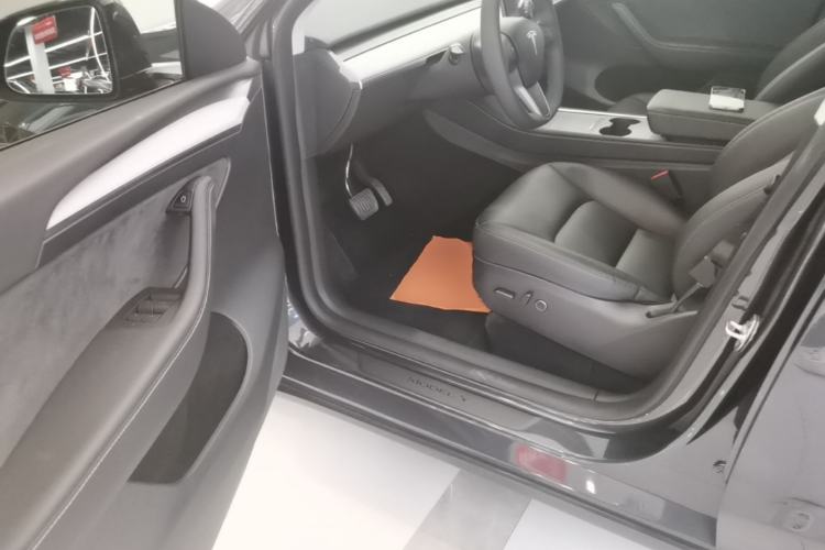 Used Tesla Model Y 2024 Rear-Wheel-Drive Version Driver Seat