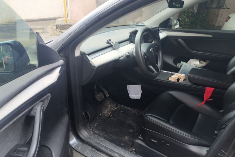 Used Tesla Model Y 2024 Rear-Wheel-Drive Version Driver Seat