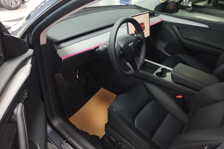 Used Tesla Model Y 2024 Rear-Wheel-Drive Version Driver Seat