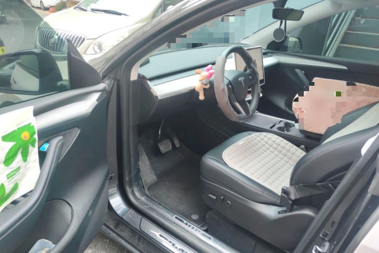 Used Tesla Model Y 2024 Rear-Wheel-Drive Version Driver Seat