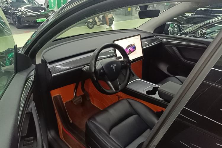 Used Tesla Model Y 2024 Rear-Wheel-Drive Version Driver Seat