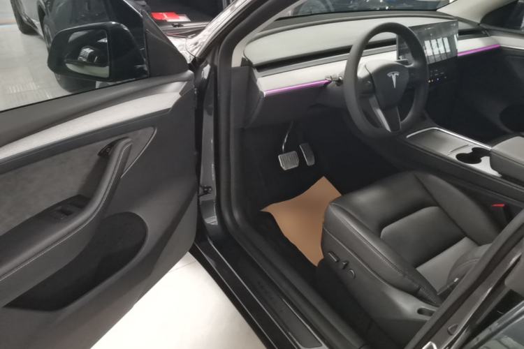 Used Tesla Model Y 2024 Rear-Wheel-Drive Version Driver Seat