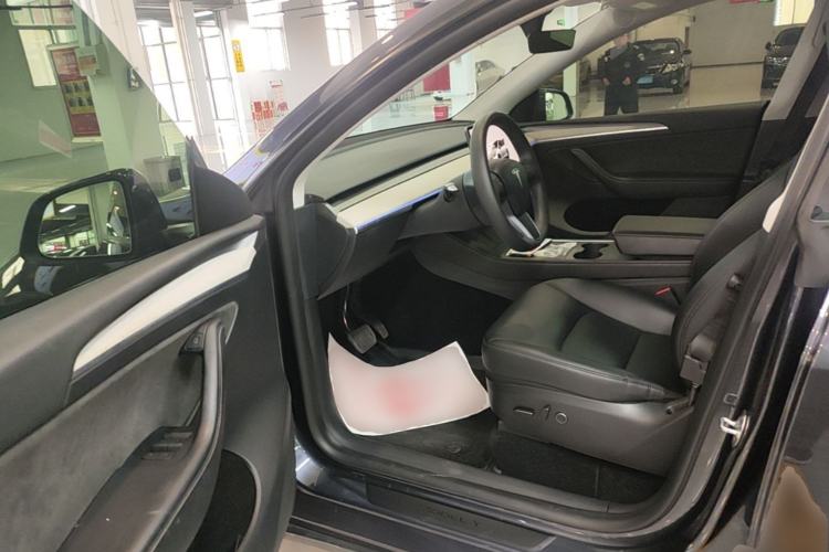 Used Tesla Model Y 2024 Rear-Wheel-Drive Version Driver Seat