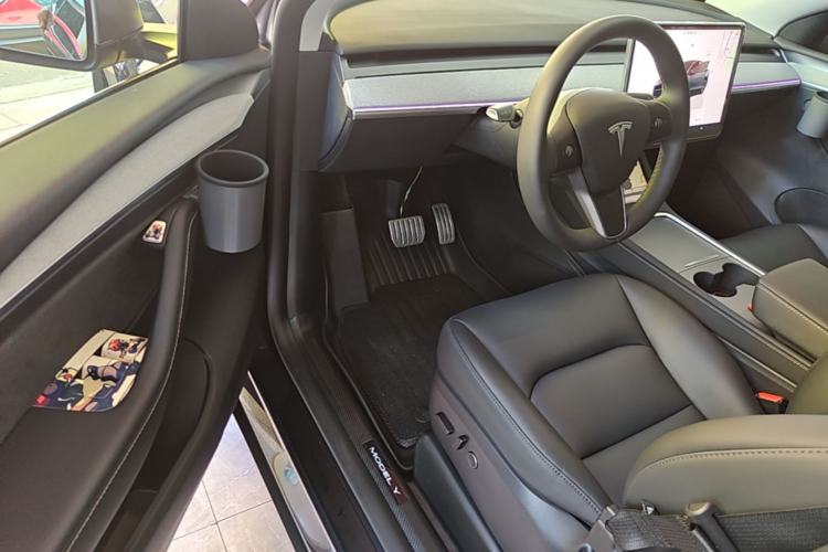 Used Tesla Model Y 2024 Rear-Wheel-Drive Version Driver Seat
