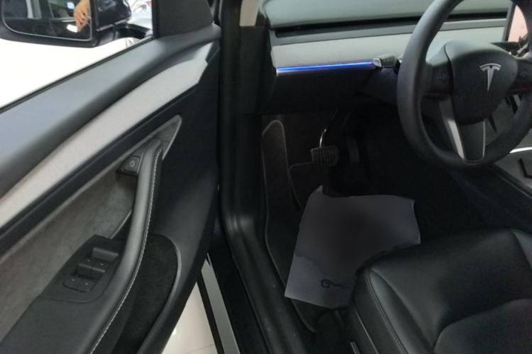 Used Tesla Model Y 2024 Rear-Wheel-Drive Version Driver Seat