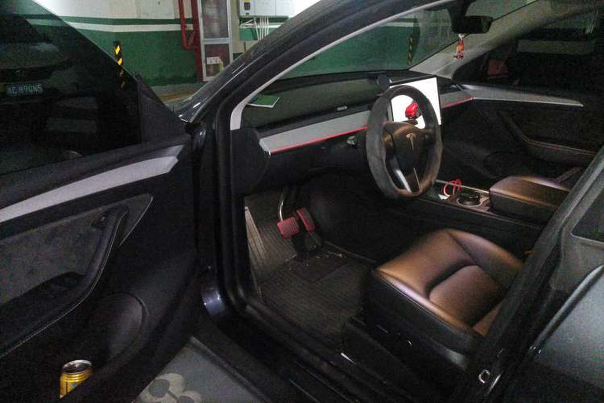Used Tesla Model Y 2024 Rear-Wheel-Drive Version Driver Seat