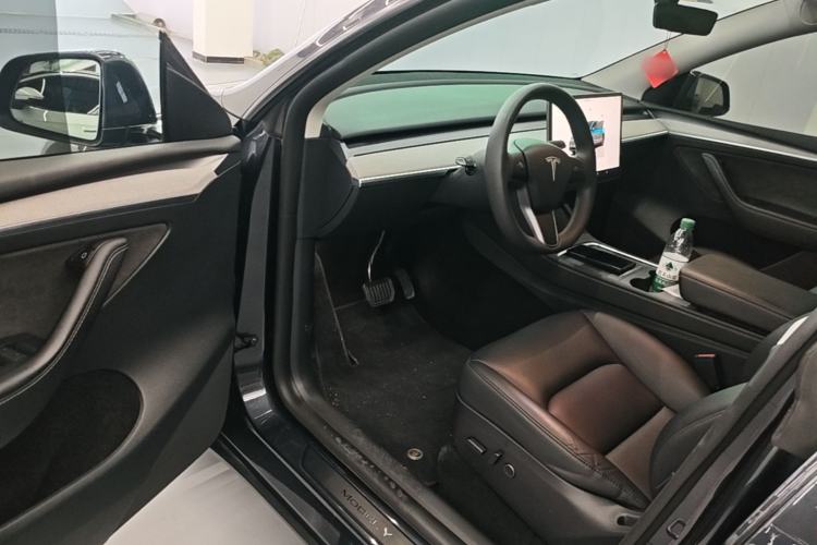 Used Tesla Model Y 2024 Rear-Wheel-Drive Version Driver Seat