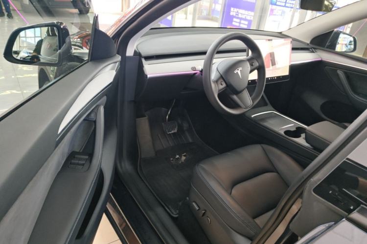 Used Tesla Model Y 2024 Rear-Wheel-Drive Version Driver Seat