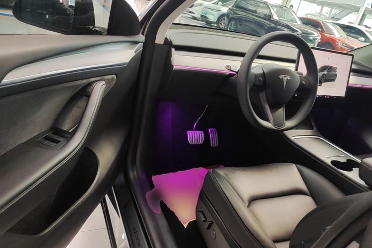 Used Tesla Model Y 2024 Rear-Wheel-Drive Version Driver Seat