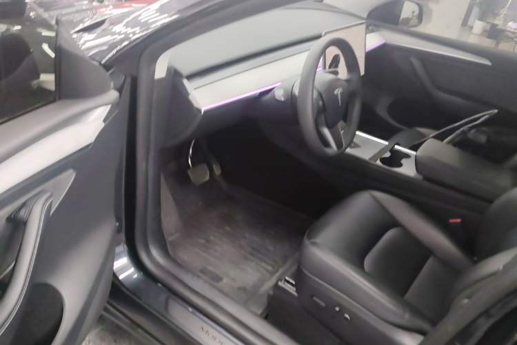 Used Tesla Model Y 2024 Rear-Wheel-Drive Version Driver Seat