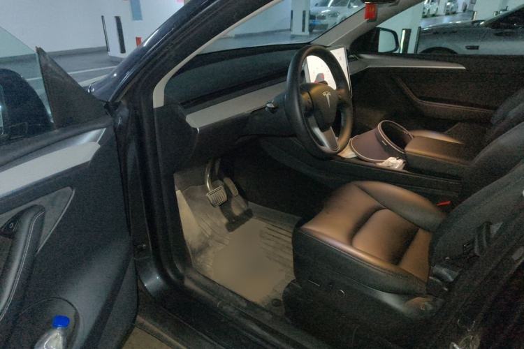 Used Tesla Model Y 2024 Rear-Wheel-Drive Version Driver Seat