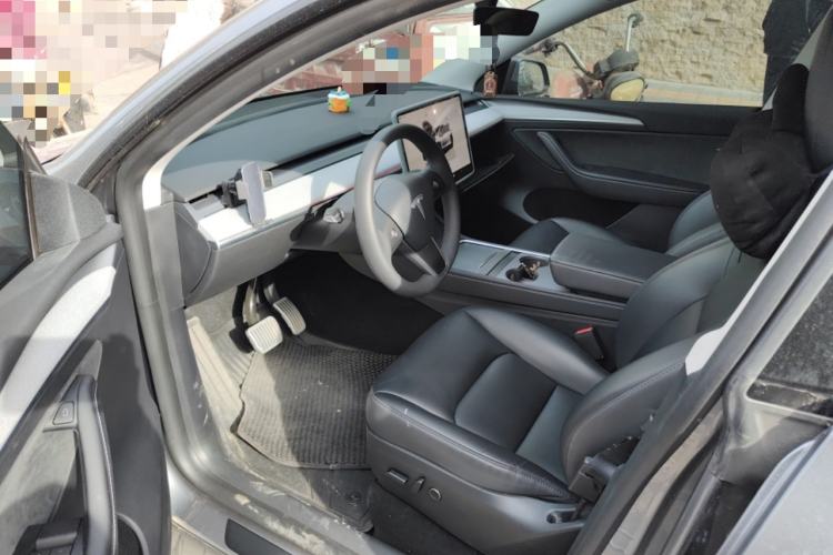 Used Tesla Model Y 2024 Rear-Wheel-Drive Version Driver Seat