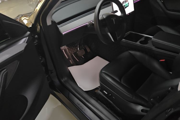 Used Tesla Model Y 2024 Rear-Wheel-Drive Version Driver Seat