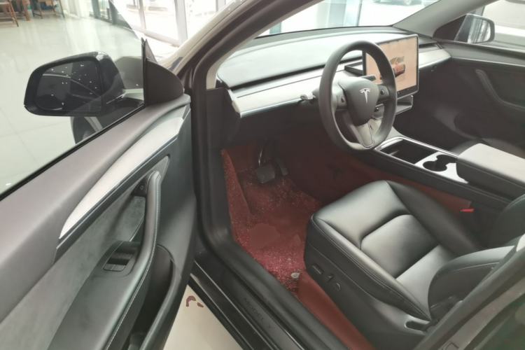 Used Tesla Model Y 2024 Rear-Wheel-Drive Version Driver Seat
