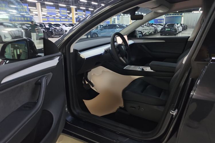Used Tesla Model Y 2024 Rear-Wheel-Drive Version Driver Seat