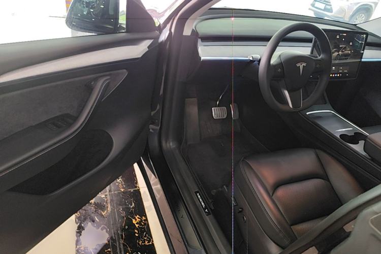 Used Tesla Model Y 2024 Rear-Wheel-Drive Version Driver Seat