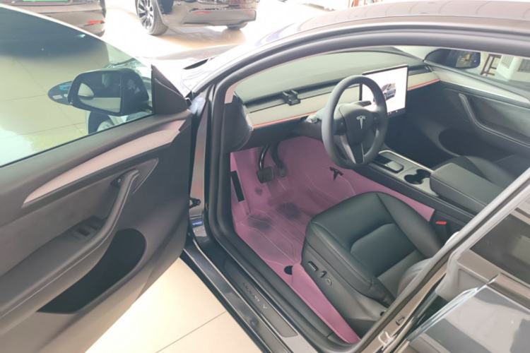 Used Tesla Model Y 2024 Rear-Wheel-Drive Version Driver Seat