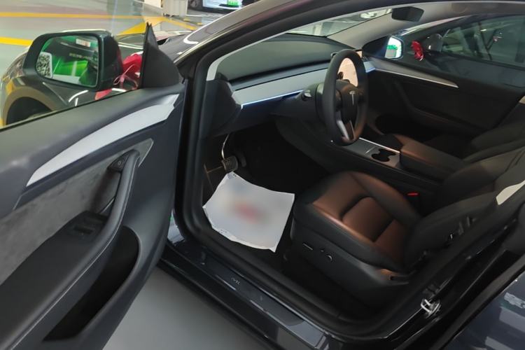 Used Tesla Model Y 2024 Rear-Wheel-Drive Version Driver Seat