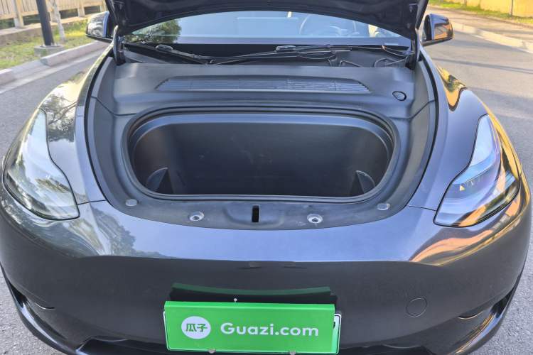 Used Tesla Model Y 2024 Rear-Wheel-Drive Version Engine Bay