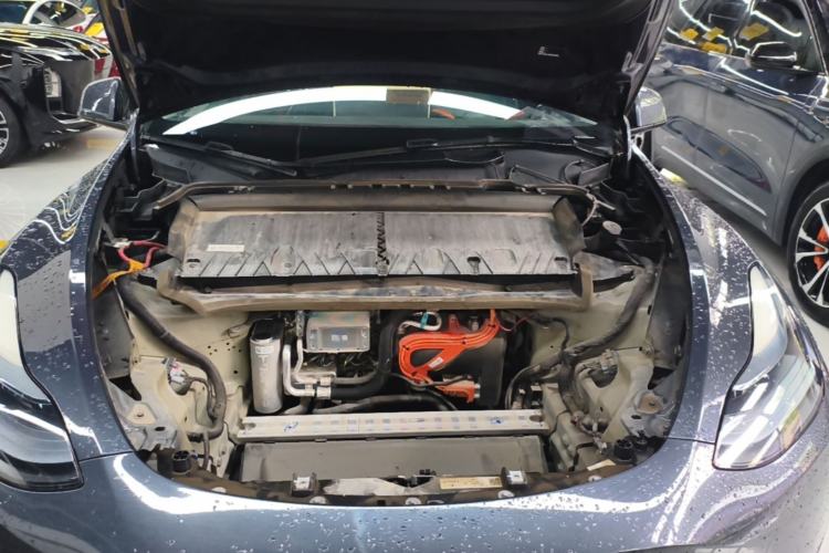 Used Tesla Model Y 2024 Rear-Wheel-Drive Version Engine Bay