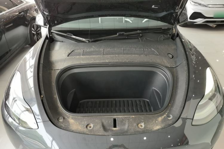 Used Tesla Model Y 2024 Rear-Wheel-Drive Version Engine Bay