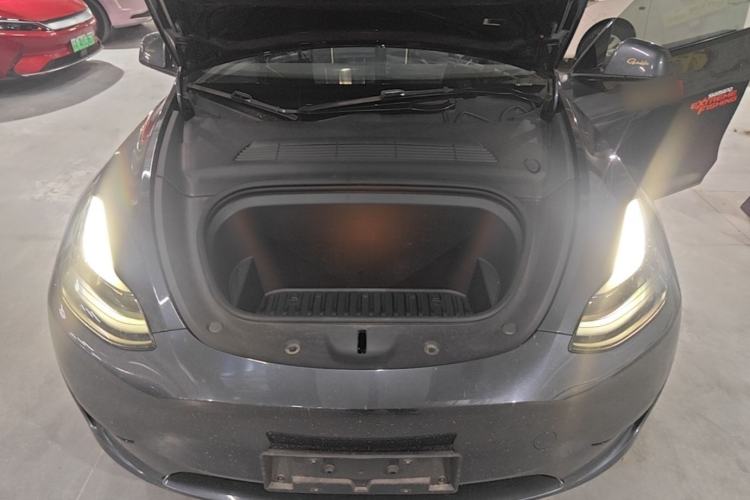 Used Tesla Model Y 2024 Rear-Wheel-Drive Version Engine Bay