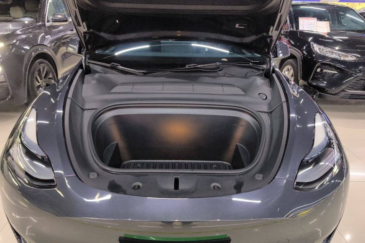 Used Tesla Model Y 2024 Rear-Wheel-Drive Version Engine Bay