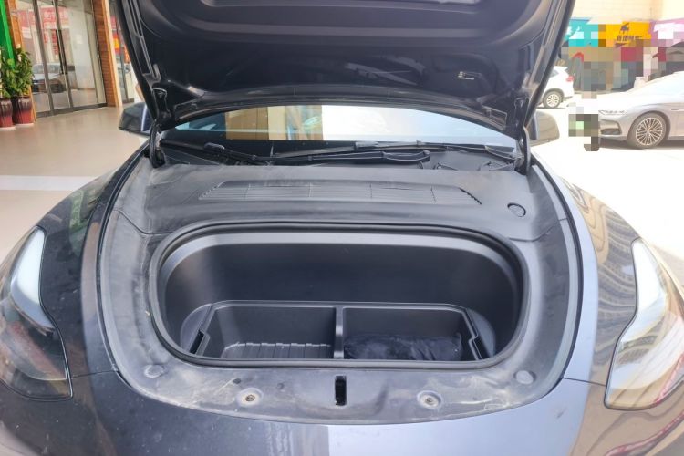 Used Tesla Model Y 2024 Rear-Wheel-Drive Version Engine Bay