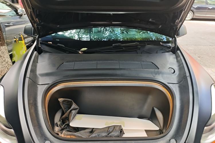 Used Tesla Model Y 2024 Rear-Wheel-Drive Version Engine Bay