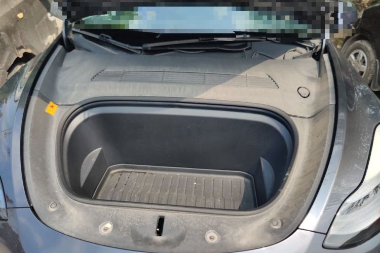 Used Tesla Model Y 2024 Rear-Wheel-Drive Version Engine Bay