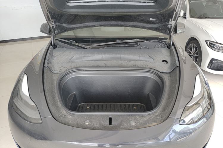 Used Tesla Model Y 2024 Rear-Wheel-Drive Version Engine Bay