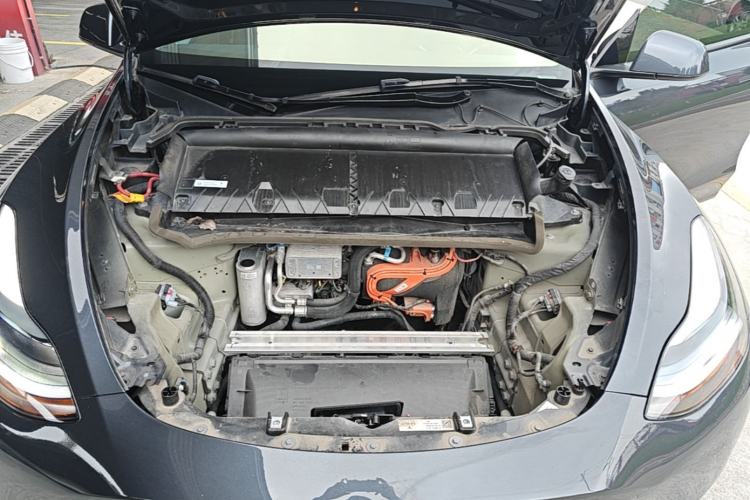 Used Tesla Model Y 2024 Rear-Wheel-Drive Version Engine Bay