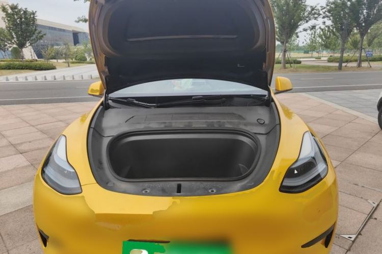 Used Tesla Model Y 2024 Rear-Wheel-Drive Version Engine Bay