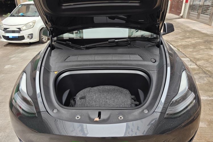 Used Tesla Model Y 2024 Rear-Wheel-Drive Version Engine Bay