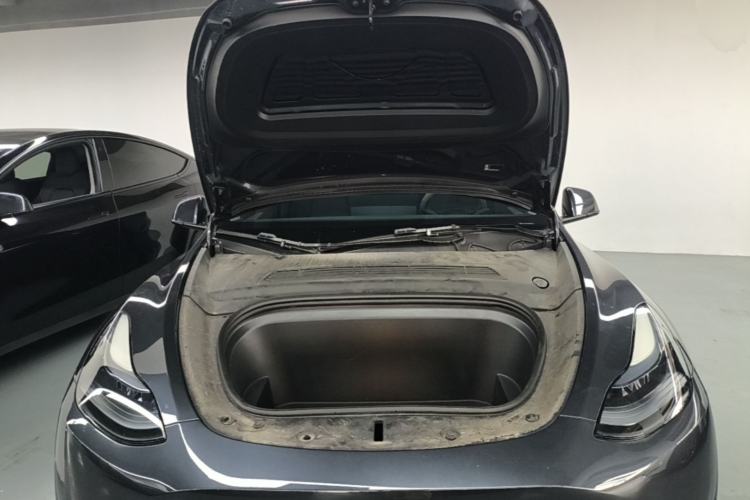 Used Tesla Model Y 2024 Rear-Wheel-Drive Version Engine Bay