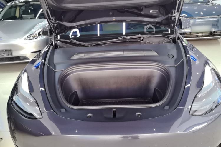 Used Tesla Model Y 2024 Rear-Wheel-Drive Version Engine Bay