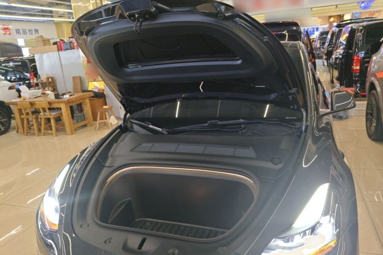 Used Tesla Model Y 2024 Rear-Wheel-Drive Version Engine Bay