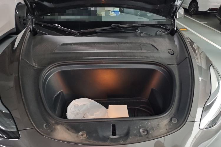 Used Tesla Model Y 2024 Rear-Wheel-Drive Version Engine Bay
