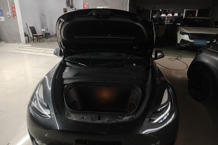 Used Tesla Model Y 2024 Rear-Wheel-Drive Version Engine Bay