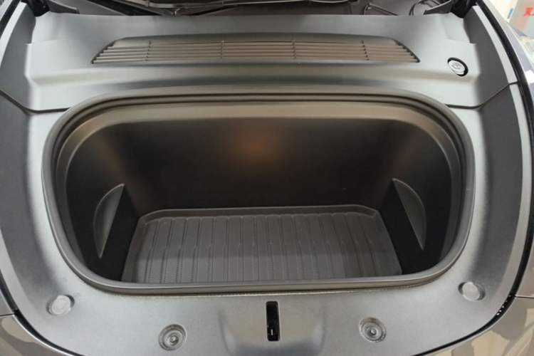 Used Tesla Model Y 2024 Long-Range All-Wheel-Drive Version Engine Bay