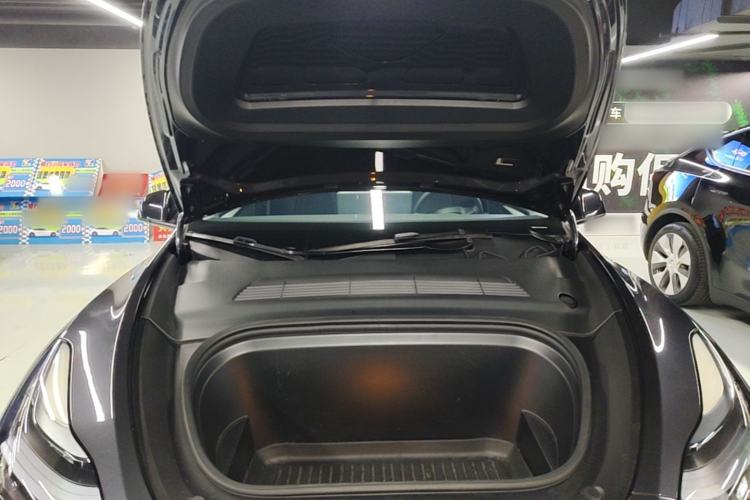 Used Tesla Model Y 2024 Rear-Wheel-Drive Version Engine Bay