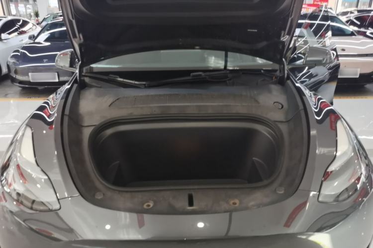 Used Tesla Model Y 2024 Rear-Wheel-Drive Version Engine Bay