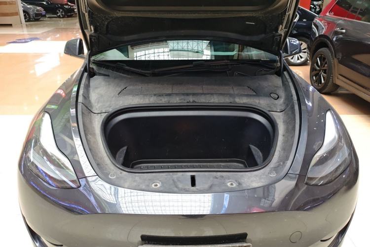 Used Tesla Model Y 2024 Rear-Wheel-Drive Version Engine Bay