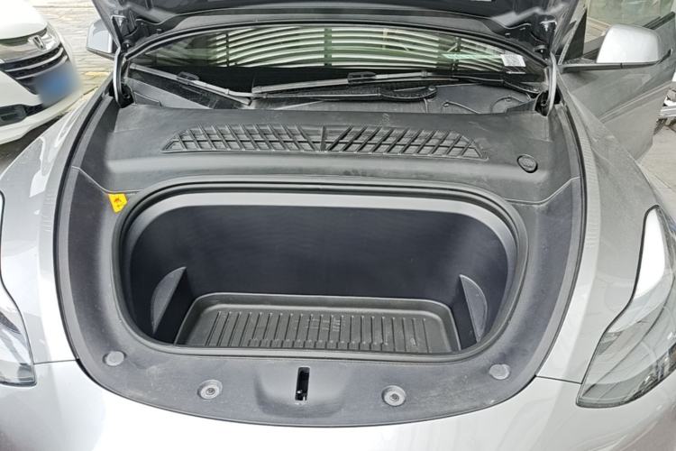 Used Tesla Model Y 2024 Long-Range All-Wheel-Drive Version Engine Bay