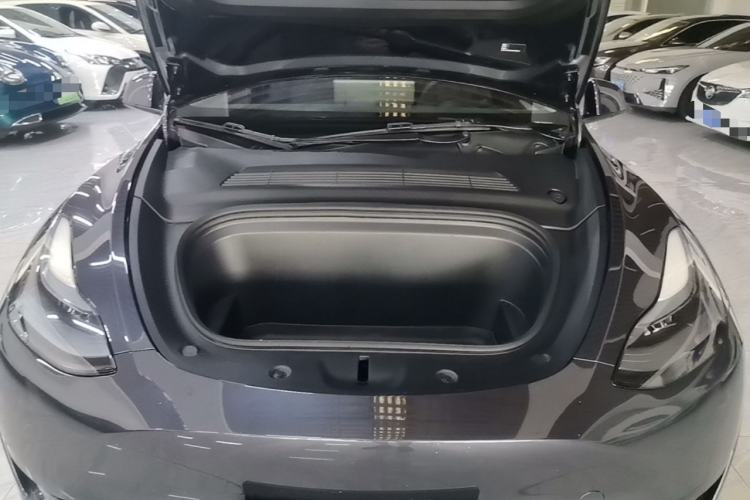 Used Tesla Model Y 2024 Rear-Wheel-Drive Version Engine Bay