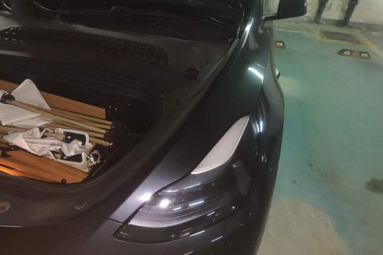 Used Tesla Model Y 2024 Rear-Wheel-Drive Version Engine Bay Left