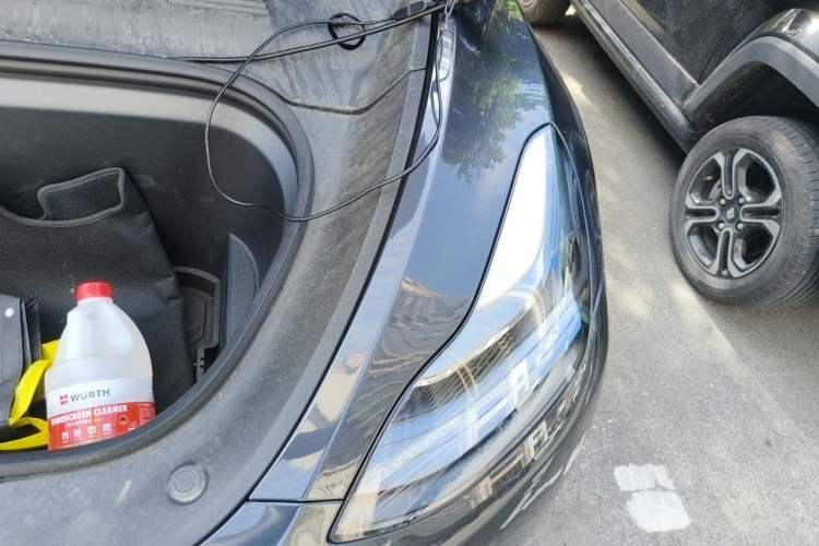 Used Tesla Model Y 2024 Rear-Wheel-Drive Version Engine Bay Left