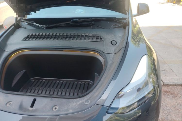 Used Tesla Model Y 2024 Long-Range All-Wheel-Drive Version Engine Bay Left