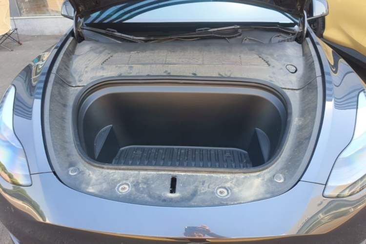 Used Tesla Model Y 2024 Long-Range All-Wheel-Drive Version Engine Bay